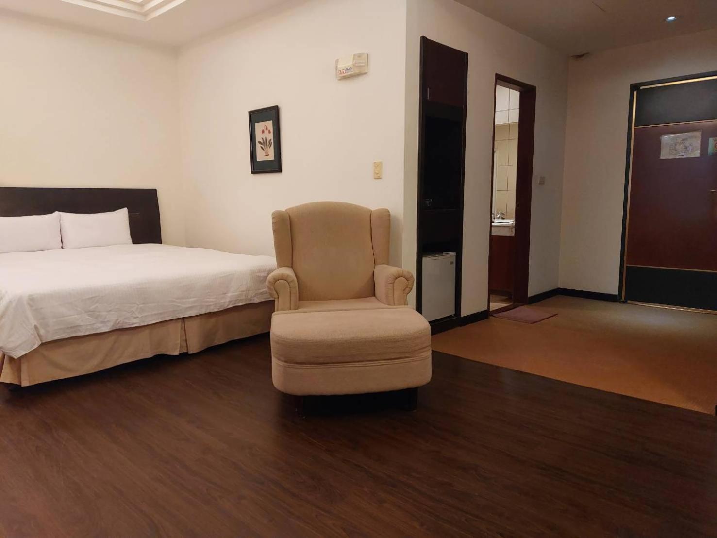 Herkang Hotel Taichung Eksteriør billede